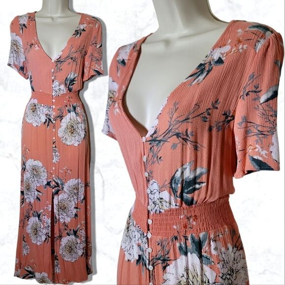 Button-up Floral Short Sleeve Dress - Picture 1 of 12